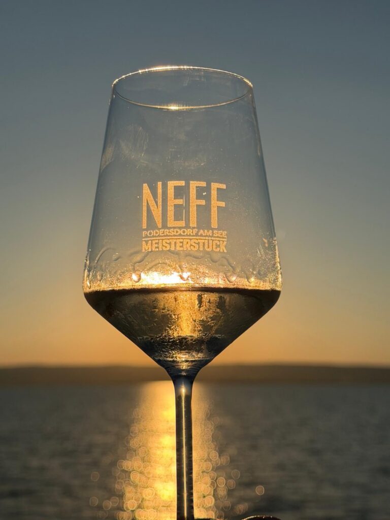 Neff am Schiff